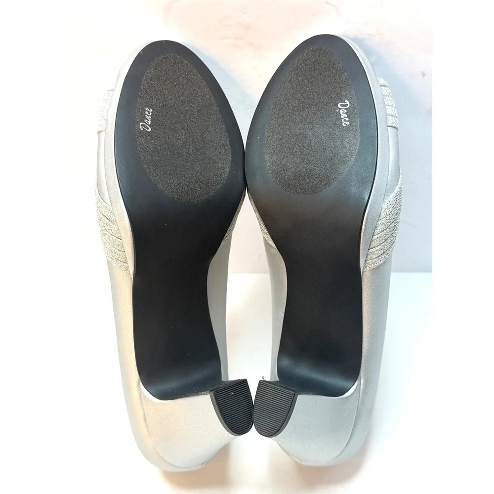 Easy Street Women's Lavish Platform Pumps Silver Satin Glitter Size 9M NWT/BOX - Picture 9 of 11